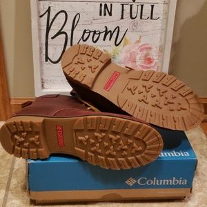 columbia three passes chukka leather